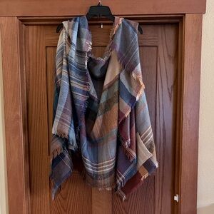 Multicolor Plaid Women's Shawl/Wrap